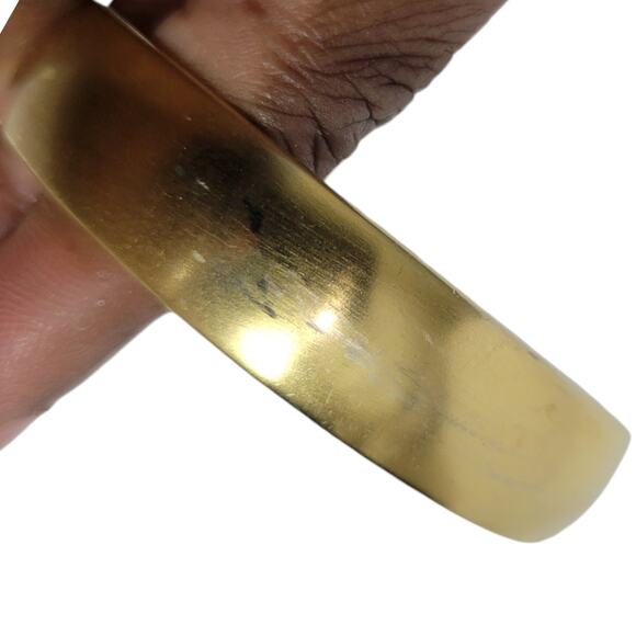 Vintage Monet Gold Tone Bracelet Matte Brushed Bangle Classic Costume Jewelry - Picture 1 of 12